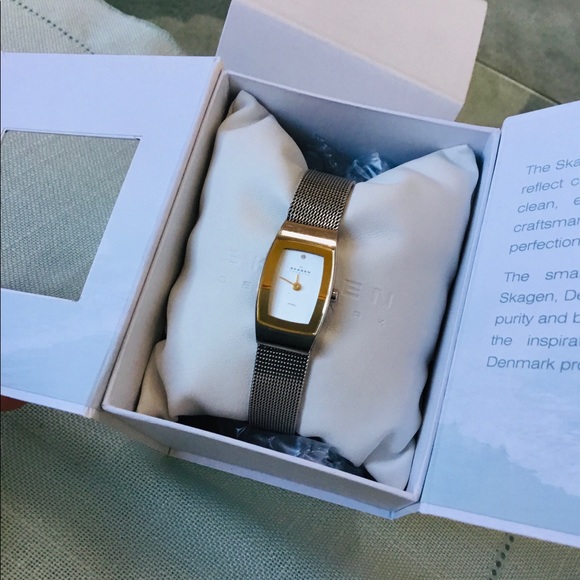 Ladies SKAGEN watch - Picture 7 of 7